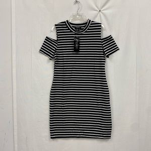 Papillon off the shoulder dress